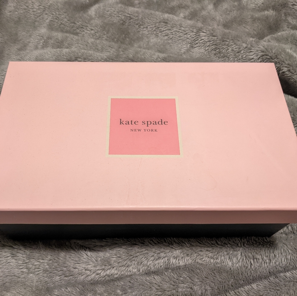 Kate Spade Bev Bow Pumps - NWT - Picture 2 of 4